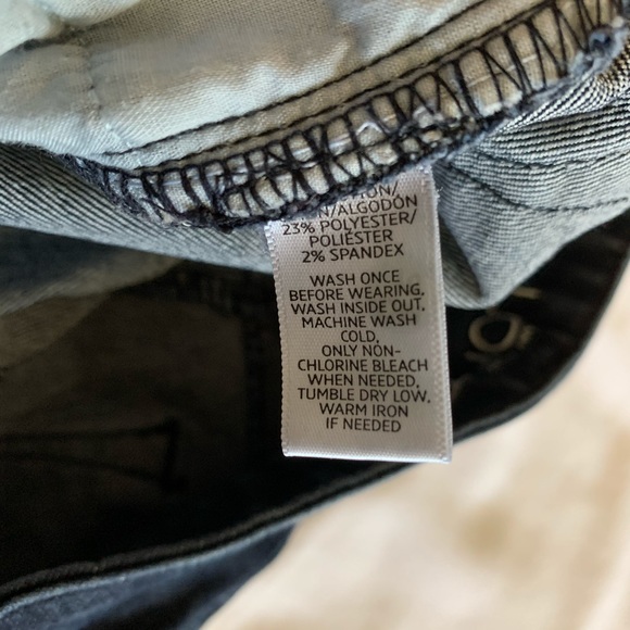 Ann Taylor Curvy Crop Jean 27/4 - Picture 7 of 9